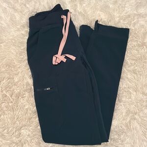 Women’s Figs scrub bottoms
